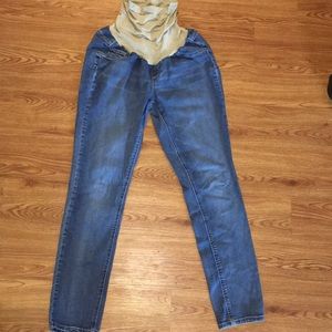 Jessica Simpson XL maternity skinny jeans
